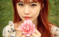 在车里开着车座爱的小说